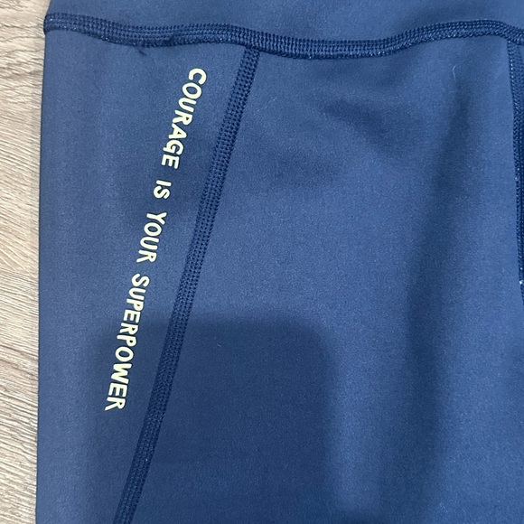 Athleta X Simone Biles reversible leggings - Picture 5 of 7